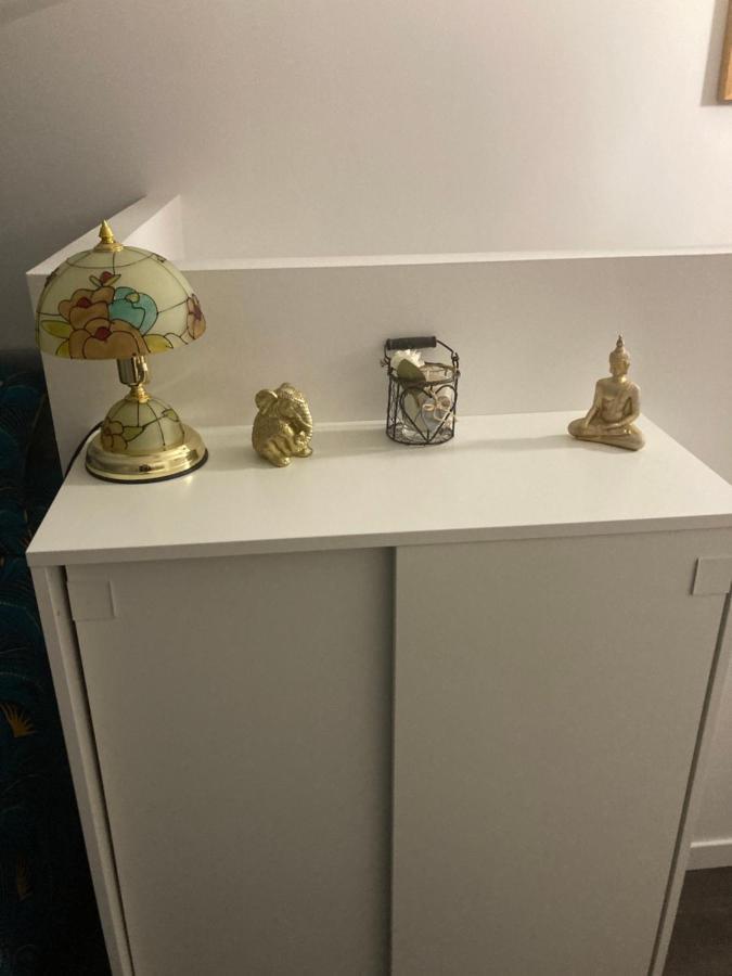 Au Havre De Paix Apartment Gareoult Bagian luar foto